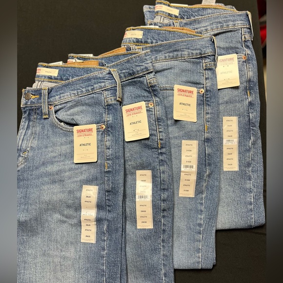 NWT Signature by Levi Strauss & Co. Gold Label Men's Athletic Fit Jean - Picture 6 of 16